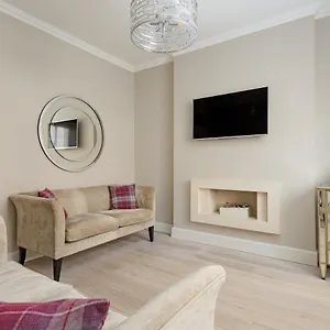 https://the-rose-street-apartment.edinburghhotelsuk.org